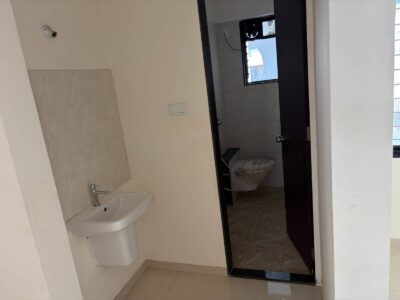 2 BHK Ready To Move in Wakad