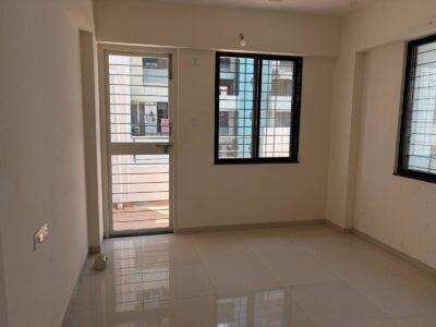 2 BHK Ready To Move in Wakad